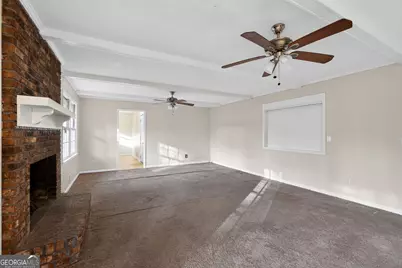 4525 Cherie Glen Trail, Stone Mountain, GA 30083 - Photo 11