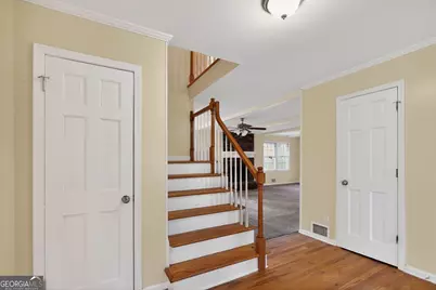 4525 Cherie Glen Trail, Stone Mountain, GA 30083 - Photo 5