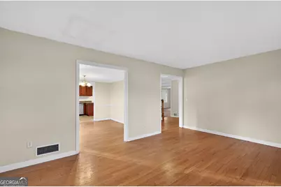 4525 Cherie Glen Trail, Stone Mountain, GA 30083 - Photo 7