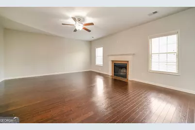 324 Cliffhaven Circle, Newnan, GA 30263 - Photo 3