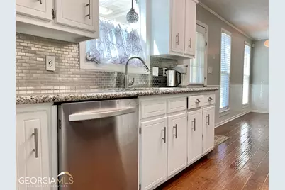 3465 Madison Street, College Park, GA 30337 - Photo 13