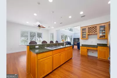 146 Royal Drive, Brunswick, GA 31523 - Photo 9