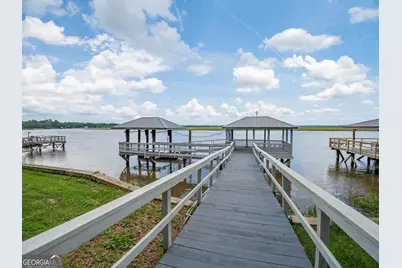 146 Royal Drive, Brunswick, GA 31523 - Photo 3