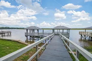 146 Royal Dr, Brunswick, GA 31523 - Photo 3