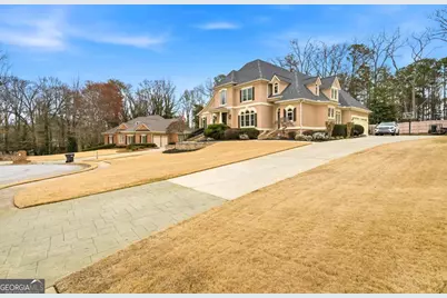 8550 Lake Forrest Drive, Douglasville, GA 30134 - Photo 5