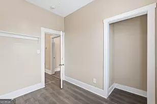 716 W 38th St, Savannah, GA 31415 - Photo 13