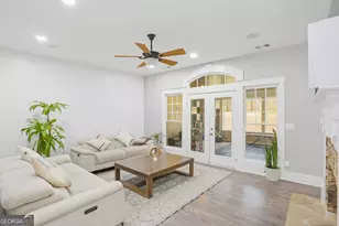 915 Mill Garden Pl, Cumming, GA 30040 - Photo 9