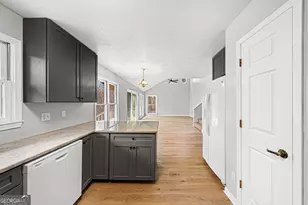 251 Cherokee Dr, Fair Play, SC 29643 - Photo 7