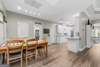 811 Riverview Drive W, Saint Marys, GA 31558 - Photo 9