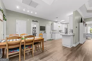 811 Riverview Dr W, Saint Marys, GA 31558 - Photo 9