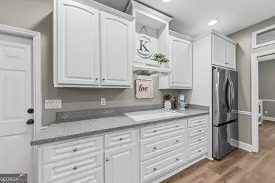 811 Riverview Drive W, Saint Marys, GA 31558 - Photo 5