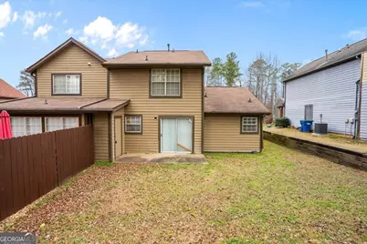 2560 Picardy Circle N #A, College Park, GA 30349 - Photo 11