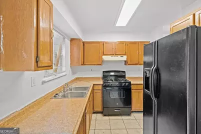 2560 Picardy Circle N #A, College Park, GA 30349 - Photo 17