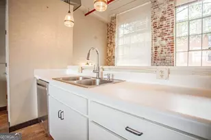 301 Bradley Street C4, Carrollton, GA 30117 - Photo 9