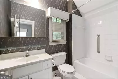 1421 Hedgewood Lane NW, Kennesaw, GA 30152 - Photo 55