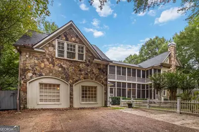 1421 Hedgewood Lane NW, Kennesaw, GA 30152 - Photo 45