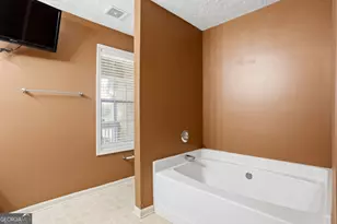 3880 Roses Trail, Fairburn, GA 30213 - Photo 13