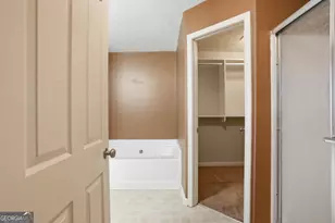 3880 Roses Trail, Fairburn, GA 30213 - Photo 11