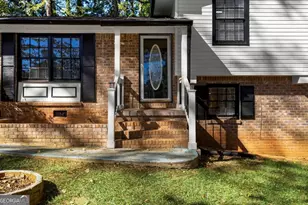3666 Stanford Cir, Decatur, GA 30034 - Photo 3