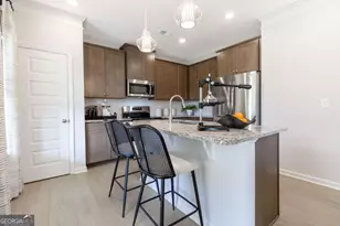 10413 Trellis Ln, Hampton, GA 30228 - Photo 13