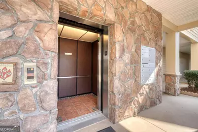 94 Glen Eagle Ct C202, Clayton, GA 30525 - Photo 5