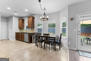 12 Seville Ct, Newnan, GA 30263 - Photo 17