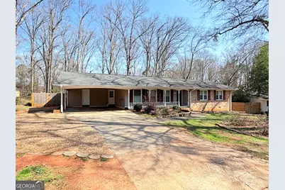 560 Greencrest Drive, Athens, GA 30605 - Photo 1