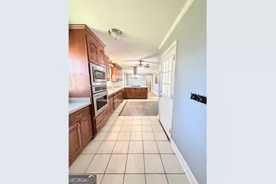 560 Greencrest Drive, Athens, GA 30605 - Photo 7