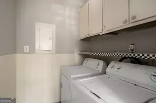 3254 Strawberry Ln, Decatur, GA 30034 - Photo 13