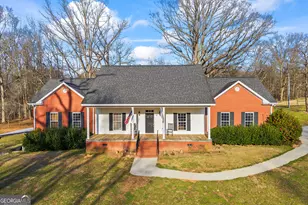 568 Hunt Rd, Martin, GA 30557 - Photo 1