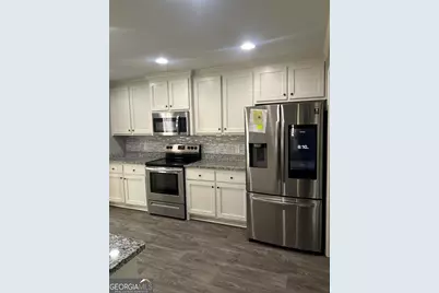 149 Peak Court, Winder, GA 30680 - Photo 3