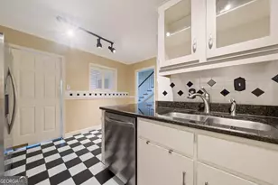 518 High Point N Rd, Macon, GA 31210 - Photo 11