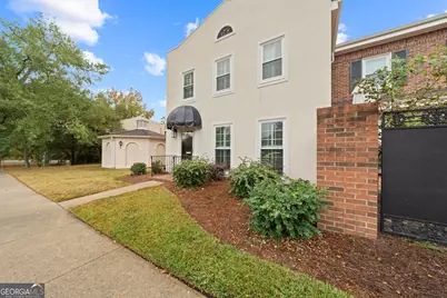 518 High Point North Road, Macon, GA 31210 - Photo 3