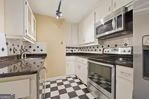 518 High Point N Rd, Macon, GA 31210 - Photo 13