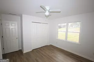 302 Strawberry Ln SE, Lindale, GA 30147 - Photo 9