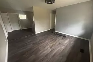 4525 Clover Pl, Macon, GA 31206 - Photo 5