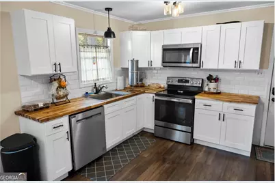 210 S Parkway Drive, Sylvania, GA 30467 - Photo 5