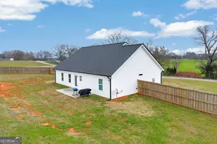 156 Neal Little Rd, Carnesville, GA 30521 - Photo 5