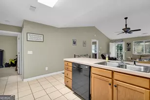 3953 Hidden Hollow Dr, Gainesville, GA 30506 - Photo 7