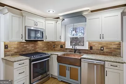 206 Chateau Drive, Fayetteville, GA 30214 - Photo 13