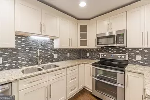 1885 D'Youville Ln, Brookhaven, GA 30341 - Photo 9