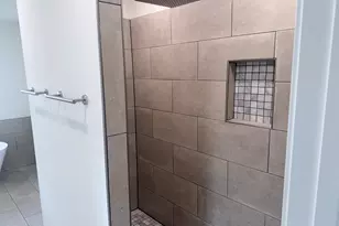 410 North Caswell, Glennville, GA 30427 - Photo 13