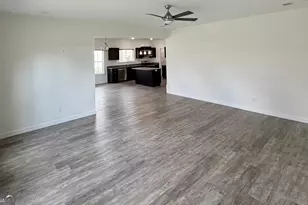 410 North Caswell, Glennville, GA 30427 - Photo 5