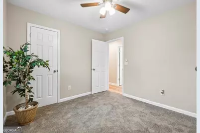 6035 Creekford Drive, Lithonia, GA 30058 - Photo 17