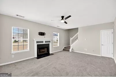 1727 Rice Square, Lithonia, GA 30058 - Photo 9