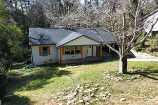 1746 Hamilton Dr, Macon, GA 31211 - Photo 1