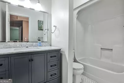 2302 Colonial Drive NE, Brookhaven, GA 30319 - Photo 15