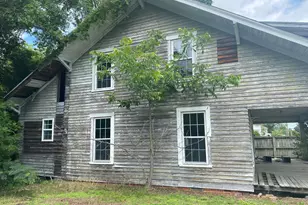 202 W Washington St, Bethel, NC 27812 - Photo 3