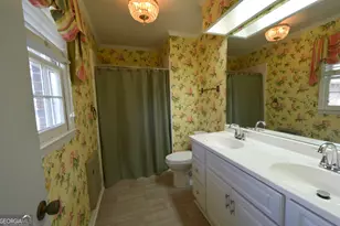 122 Delacy St, Eastman, GA 31023 - Photo 45