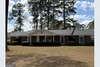 122 Delacy Street, Eastman, GA 31023 - Photo 1